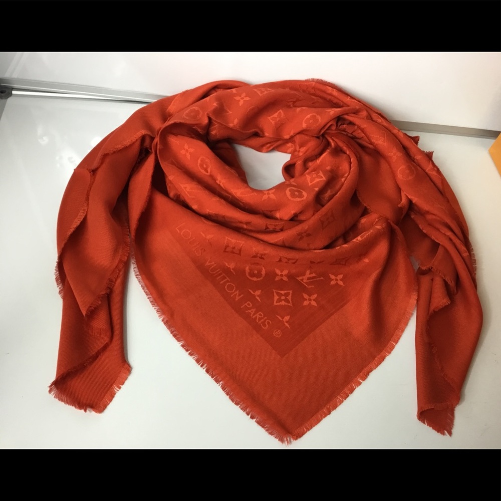 SOLD-100% Auth Louis Vuitton Silk Wool Shawl Scarf - Picture 1 of 8